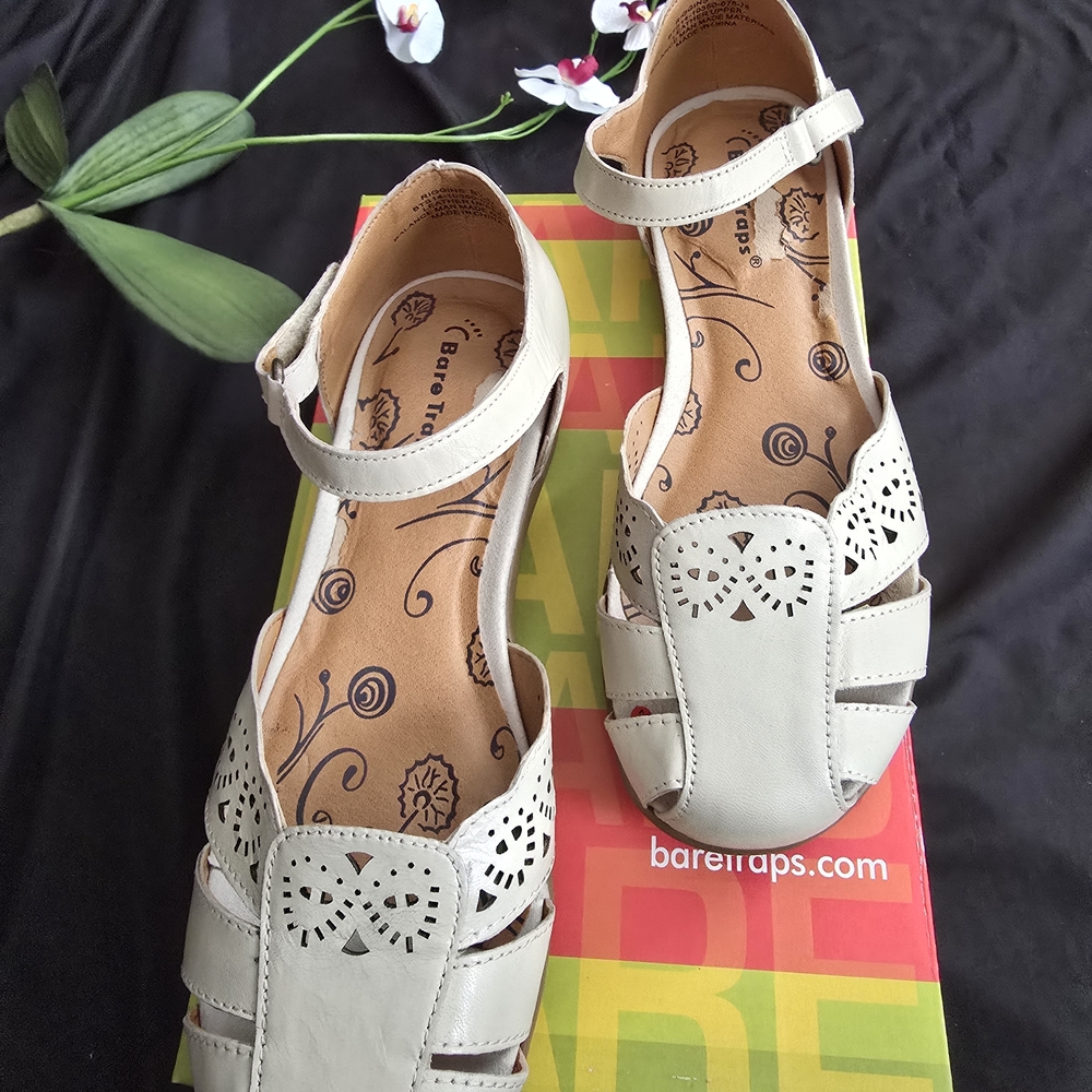 BareTraps Leather Women's Cream Cutout Sandals